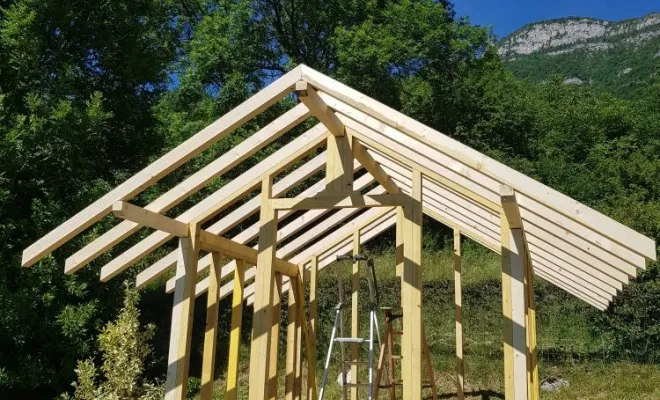  2020 Mai - fabrication d'un abri de jardin en Mélèze de scierie à St Alban Leysse (Savoie - 73), Chambéry, STRUCTURES BOIS & Compagnie