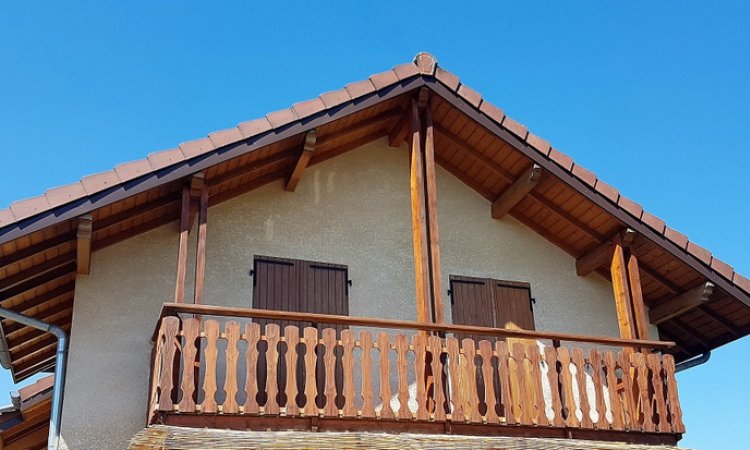Rénovation intégrale d’un balcon en bois à Crolles (Isère – 38)