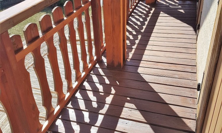 Rénovation intégrale d’un balcon en bois à Crolles (Isère – 38)